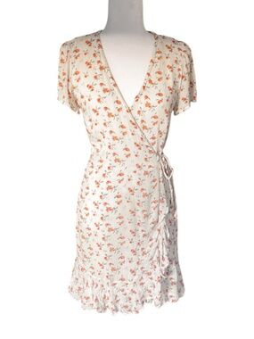 *Rare* Abercrombie Peaches & Cream Ruffled Wrap Short-Sleeve Mini